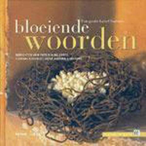 Bloeiende Woorden 9789020945638, Livres, Nature, Envoi