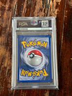 Pokémon - 1 Graded card - Pokémon - Charizard 4/102 Foil,, Hobby en Vrije tijd, Nieuw
