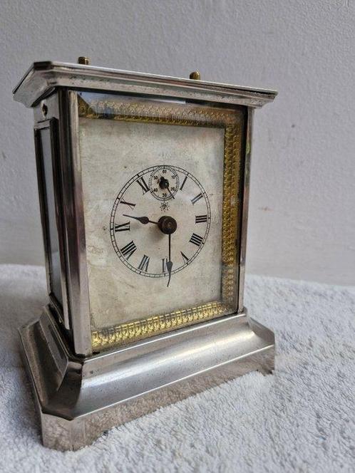 klein tafelklokje - Junghans -  Art Deco metaal, messing,, Antiek en Kunst, Antiek | Klokken