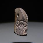 Olmeca, Mexico Steen Antropomorfe bijl. Eerste millennium
