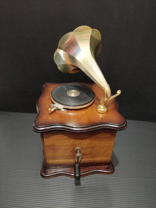 royal craft - Décanteur - Acajou - Licorne gramophone, Antiek en Kunst, Antiek | Zilver en Goud