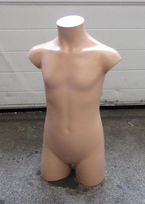 Paspop, Etalagepop Kind, B35 x D17 x H60cm, huidkleur, Articles professionnels, Aménagement de Bureau & Magasin | Commerce & Inventaire