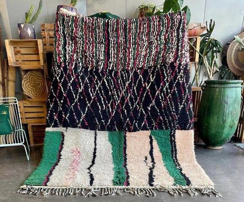 Handwoven Berber Rug with Colorful Geometric Pattern -, Huis en Inrichting, Stoffering | Tapijten en Vloerkleden