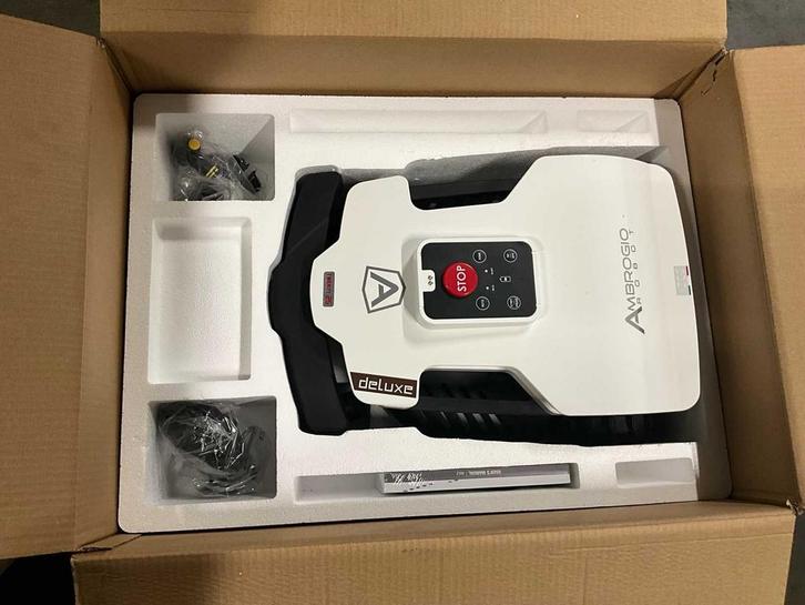 Online veiling - Ambrogio Twenty 25 Delux Robotmaaier, Articles professionnels, Machines & Construction | Jardin, Parc & Sylviculture