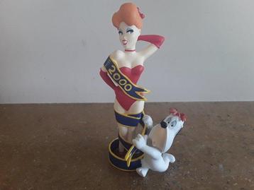 Demons & Merveile - Figuur - Stripfiguurvrouw met hond, beschikbaar voor biedingen
