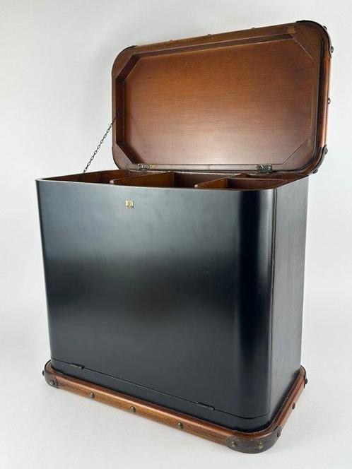 Authentic Models - Picknickmand - Victoria - Mahonie - Een, Antiek en Kunst, Curiosa en Brocante