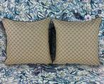 New pair of cushions made with Gucci fabric - Coussin, Huis en Inrichting, Nieuw