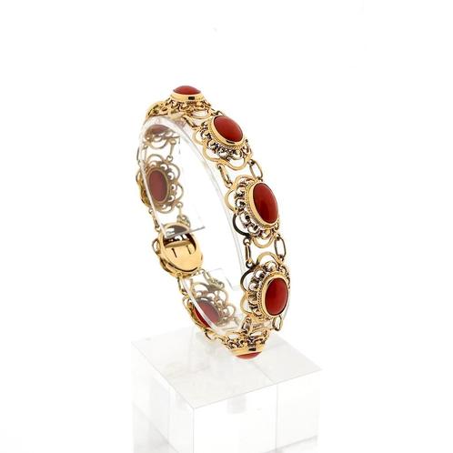 Gouden armband met bloedkoralen; Antiek | 18,5 cm (vintage), Handtassen en Accessoires, Armbanden, Overige kleuren, Gebruikt, Met edelsteen