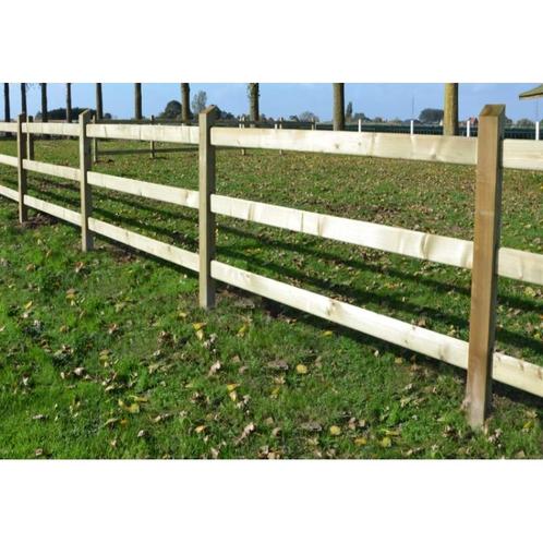 Westminster ligger in hout met schuine vlakke bovenkant in, Dieren en Toebehoren, Stalling en Weidegang