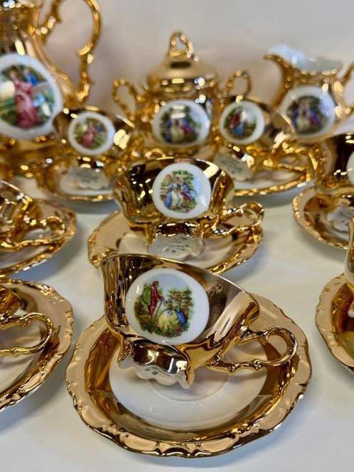 Bavaria - Koffieservies (25) - Exclusive  Moka Fragonard, Antiek en Kunst, Antiek | Meubels | Tafels