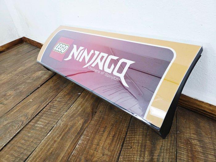 ② Lego Winkel display Ninjago Light Sign — Speelgoed Duplo