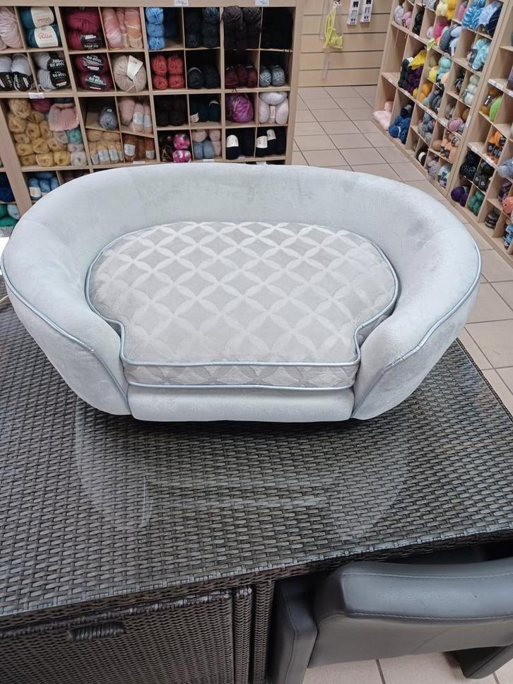 Luxe Hondenmand enchanted pet Panache, Dieren en Toebehoren, Hondenmanden, Nieuw, Stof, Ophalen of Verzenden