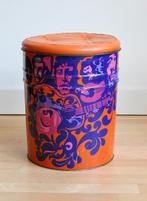 Kruk - Metaal, Synthetisch leder - Flower power /, Antiek en Kunst