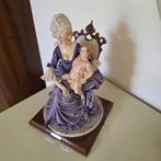 Capodimonte, G. Armani - Beeldje - Donna con bambino - Hout,