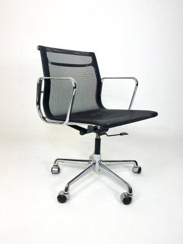 ICF - Charles & Ray Eames - Bureaustoel - EA117 - Aluminium