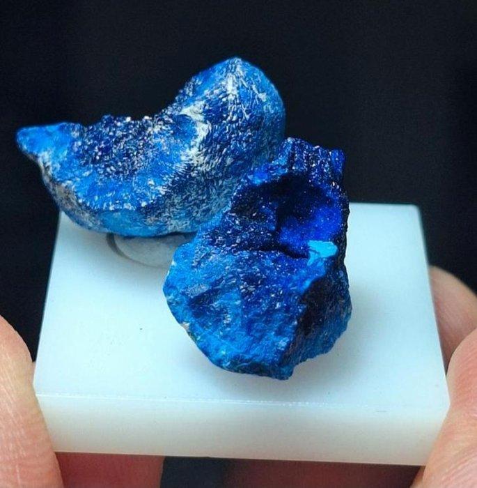 azuriet Geode - Hoogte: 2 cm - Breedte: 1.5 cm- 10.2 g - (2), Verzamelen, Mineralen en Fossielen