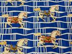 Ridders in beweging: de stof Carousel Horses voor een, Antiek en Kunst