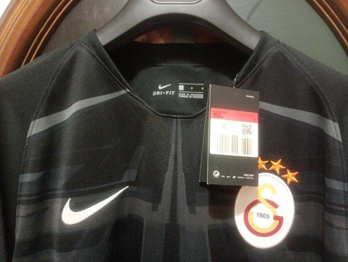 Galatasaray - Britse competitie - 2019 - Voetbalshirt, Collections, Collections Autre