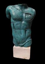 Igor Mitoraj (1944-2014) - sculptuur, Perseus - 46 cm -