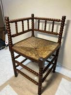 Chaise - Chaise dangle Franse Bobbin avec finition en rotin, Antiek en Kunst