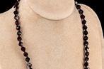 Met de hand gemaakte prachtige granaat ketting met