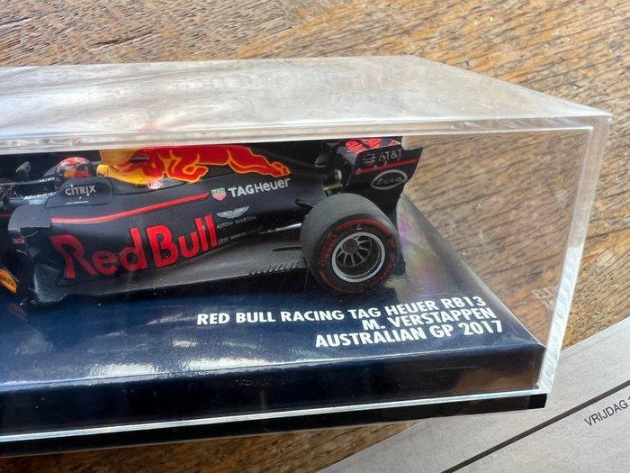 Minichamps 1:43 - Modelauto - F1 Redbull Racing TAG Heuer, Hobby en Vrije tijd, Modelauto's | 1:5 tot 1:12