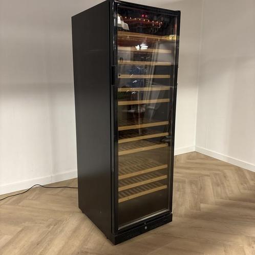 Tweedehands Wijnkoelkast / klimaatkast Le Soin du Vin, Elektronische apparatuur, Koelkasten en IJskasten, Gebruikt