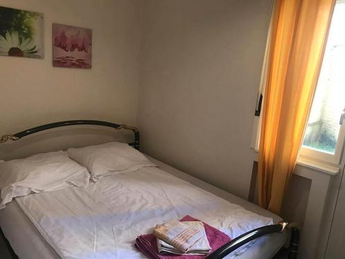 Appartement aan Rue Jean-Baptiste Serkeyn, Jette, Immo, Appartementen en Studio's te huur, 50 m² of meer