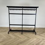 Tweedehand Aestic garderoberek vv 68 haken (hxbxd), Gebruikt, Bureau
