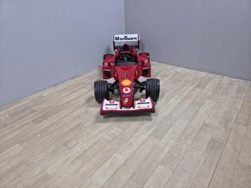 Elektrische kinderauto - Ferrari F1-stijl van TT Toys - beschikbaar voor biedingen