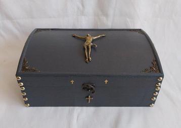 Boîte - Coffret Chasseur de Vampires - Coffret Nécessaire, Antiquités & Art
