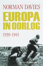 Europa In Oorlog 1939 - 1945 9789002222870, Boeken, Gelezen, N. Davies, Verzenden