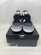 Air Jordan - Air Jordan 4 - Sneakers - Maat: EU 45 - Nieuw, Nieuw