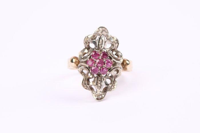 Ring - 18 karaat Geel goud, Witgoud Robijn - Navette,, Bijoux, Sacs & Beauté, Bagues