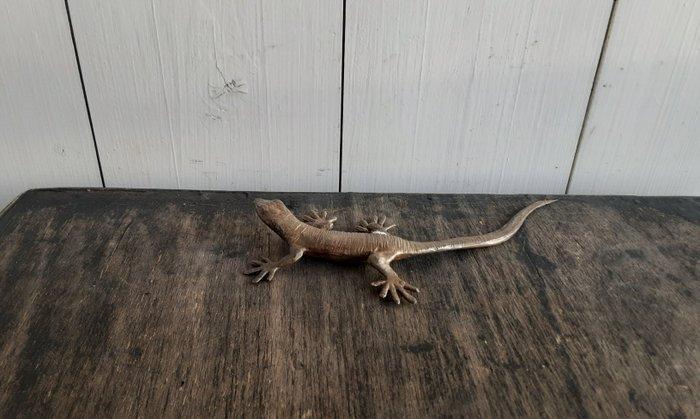 P. Chenet - Figure - Hagedis - Bronze, Antiquités & Art, Curiosités & Brocante