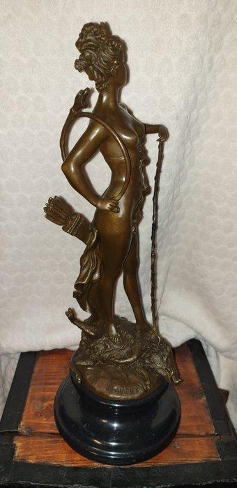 Aibert - Sculpture, Diana hunting goddess - 8 kg - 48 cm -