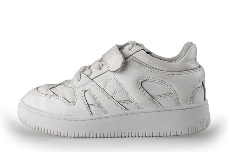 Isabel Marant Sneakers in maat 36 Wit | 5% extra korting, Kleding | Dames, Schoenen, Wit, Zo goed als nieuw, Sneakers, Verzenden