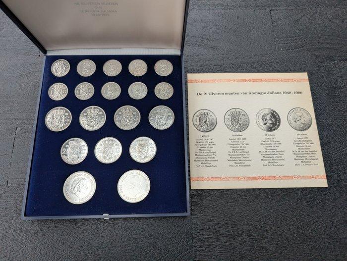 Nederland. Juliana. Gulden Zilverschat van Juliana, Postzegels en Munten, Munten | Nederland