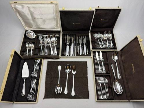 Christofle - Bestekset voor 12 personen (126) - Spatours -, Antiek en Kunst, Antiek | Meubels | Tafels