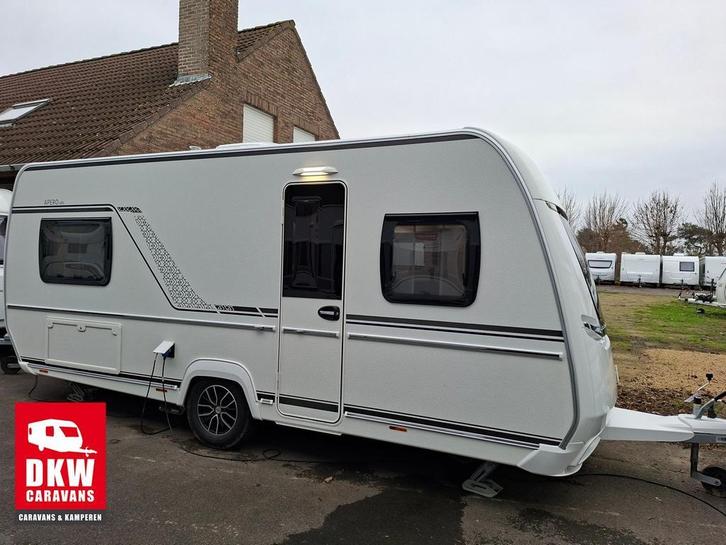 FENDT Apero 495 SG, Caravans en Kamperen, Caravans, 1250 - 1500 kg, Airco, Gascomfoor, Hordeur, Kachel, Koelkast, Lichtmetalen velgen