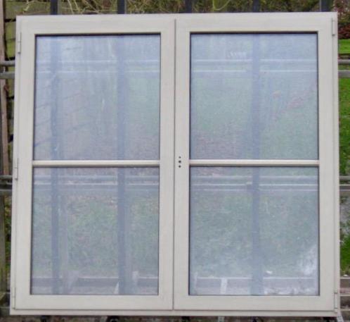 aluminium raam , chassis , venster 155 x 145 kiezelgrijs, Doe-het-zelf en Bouw, Raamkozijnen en Schuifdeuren, Inclusief glas, Gebruikt