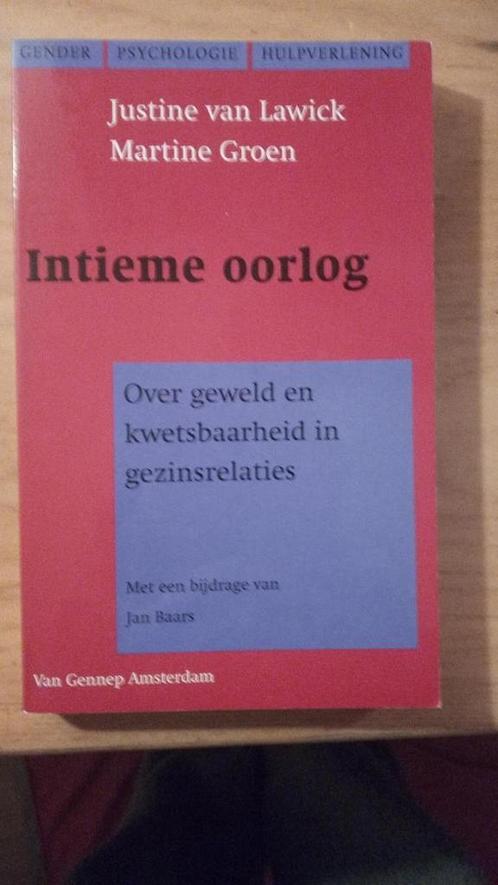 Intieme oorlog / Gender, psychologie en hulpverlening, Boeken, Psychologie, Gelezen, Verzenden
