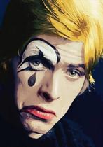 David Bowie - In The Beginning, Verzenden