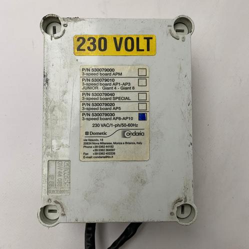 Bieden: Dometic 530079030 control module 230V, Watersport en Boten, Bootonderdelen, Ophalen of Verzenden