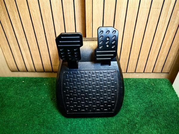 Veiling - Trustmaster Race Pedalen - Defect, Consoles de jeu & Jeux vidéo, Consoles de jeu | Sony Consoles | Accessoires