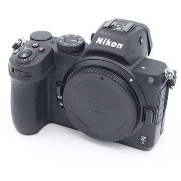Nikon Z5 body occasion beschikbaar voor biedingen