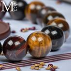 Occhio di Tigre Giallo, Tiger Iron en Occhio di Falco. -