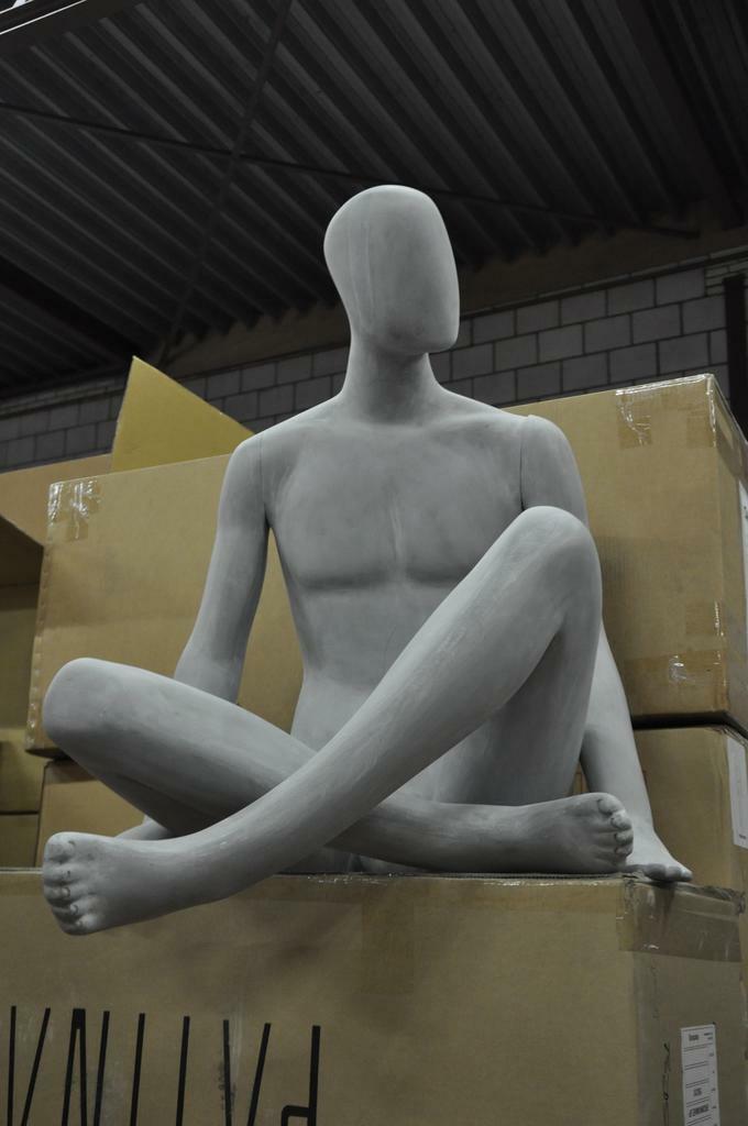 *TIP*  Zittende heren etalagepoppen van a merk, Zakelijke goederen, Kantoor en Winkelinrichting | Winkel en Inventaris, Ophalen of Verzenden