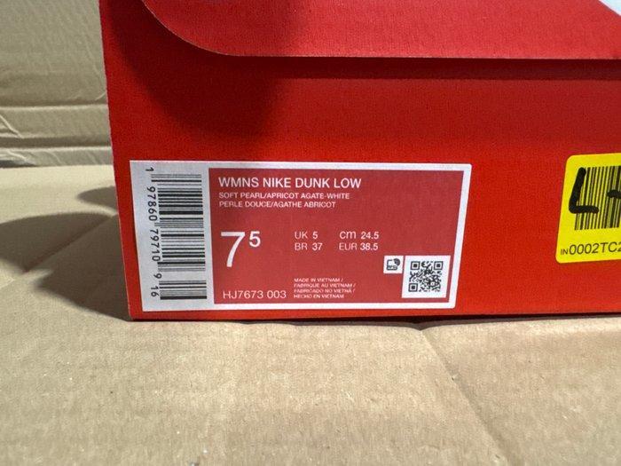 Nike - WMNS Nike Dunk Low - Sneakers - Maat: EU 38.5 - Nieuw, Kleding | Heren, Schoenen