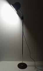 ANVIA - Lampadaire - Métal - Joli et fonctionnel